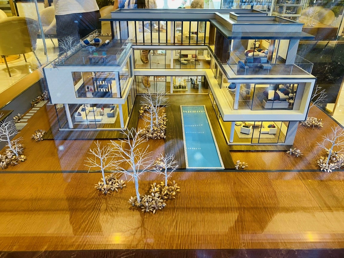 mat-sau-mau-H-the-icon-swan-park